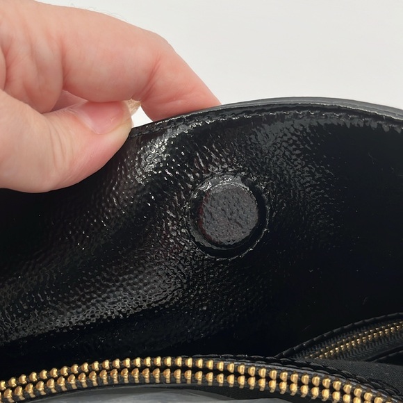 Tory Burch Thea Black Patent Leather Gold Chain Slouchy Leather Shoulder Tote - Picture 17 of 17